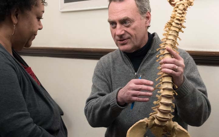 chiropractic adjustment for spinal pain NYC